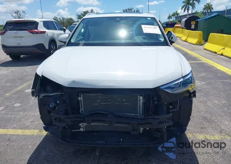 2024 Audi Q3 Premium 45 Tfsi S Line Quattro Tiptronic from USA, damaged, VIN WA1DECF35R1033938